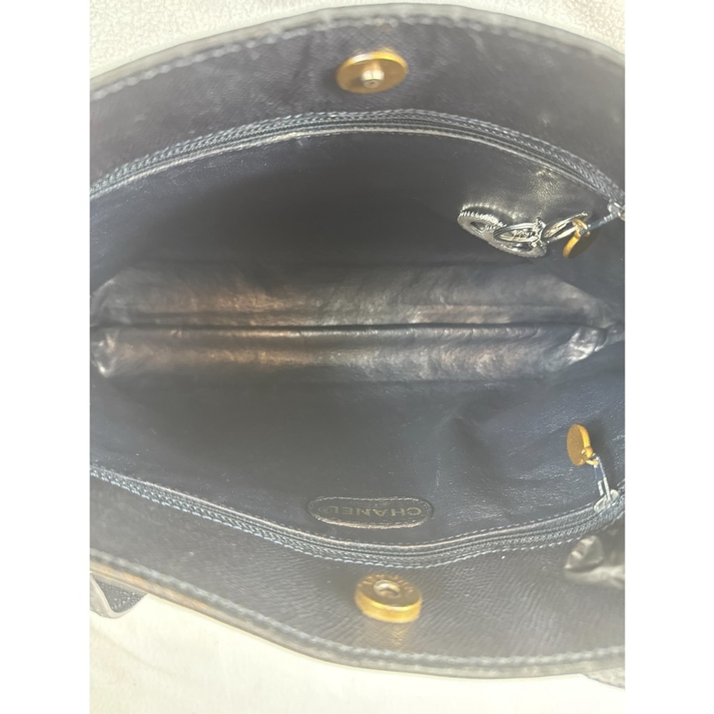 Authentic CHANEL Black Grained Calfskin Shopping Tote - Picture 11 of 15